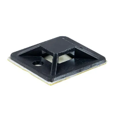 Площадка самоклеящаяся 30х30мм черн. (уп.100шт) EKF plc-30x30-b